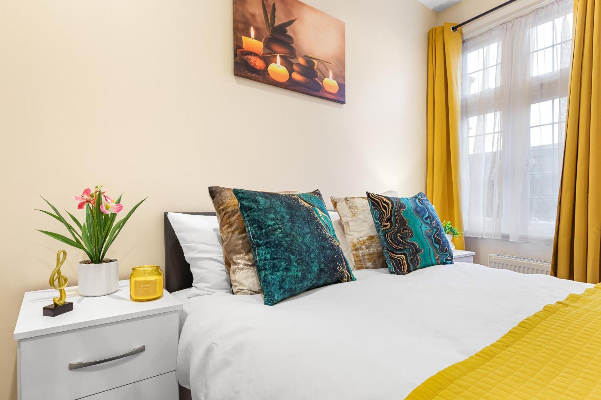 Elegant 2Br London Hideaway- King Bed, Sleeps 6 - Parking- Instant Book- 20 Percent Off Limited Time! Barnet Luaran gambar